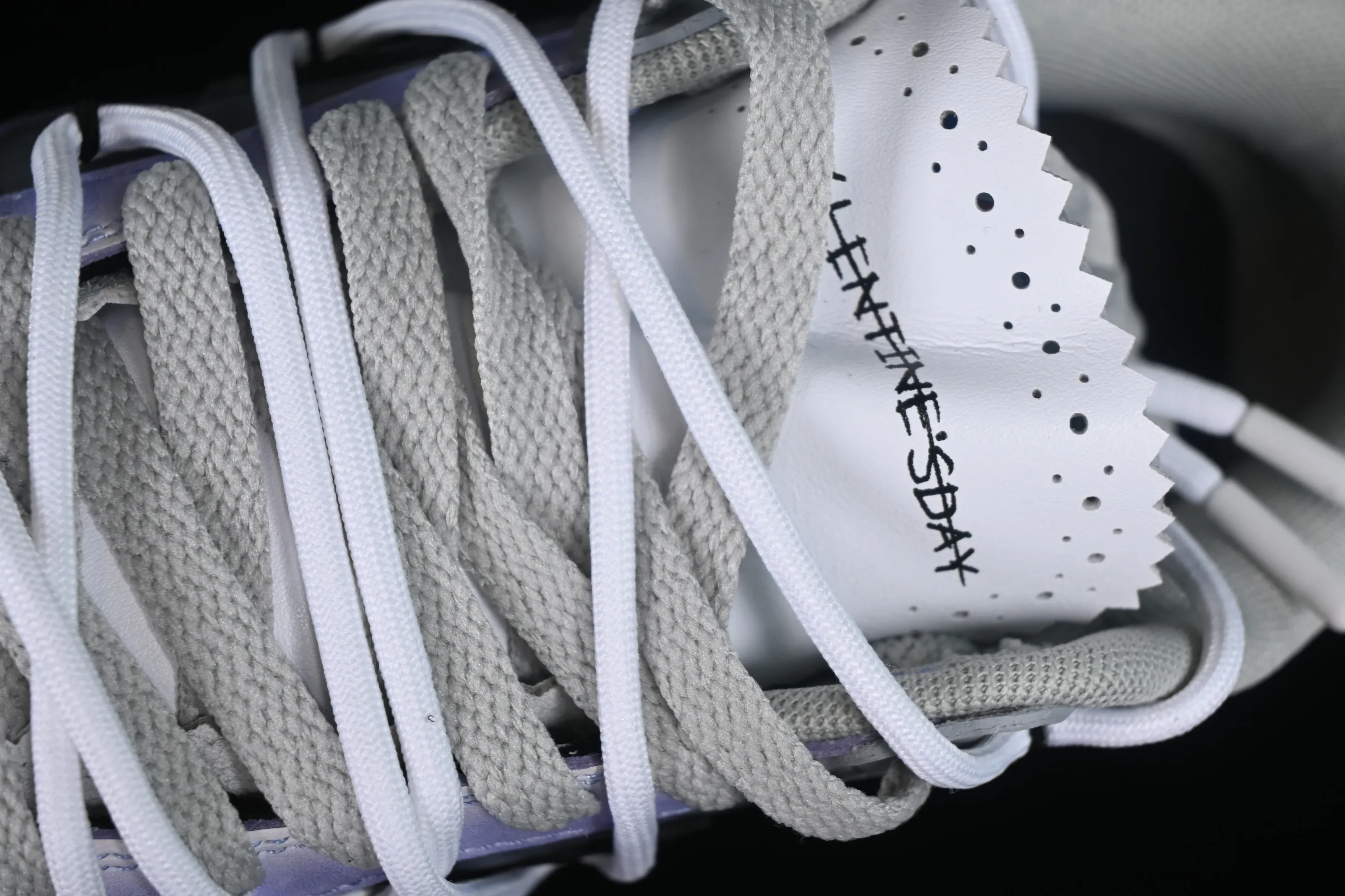 All categories Nk SB Dunk series Nk SB Dunk Low low-top sneakers Special offer Nk Dunk Low Fzbb Little Daisy Valentine's Day gift box Y2K splash ink tie-dye Single noble SB strap low-top casual sneakers DD3363-002